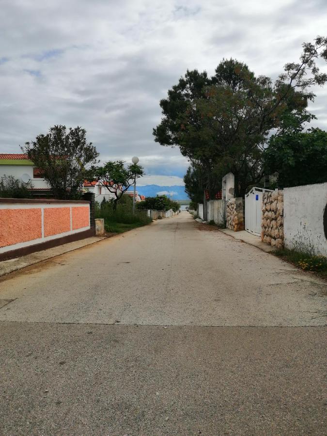 Apartmani Zdenka Vir Exterior foto