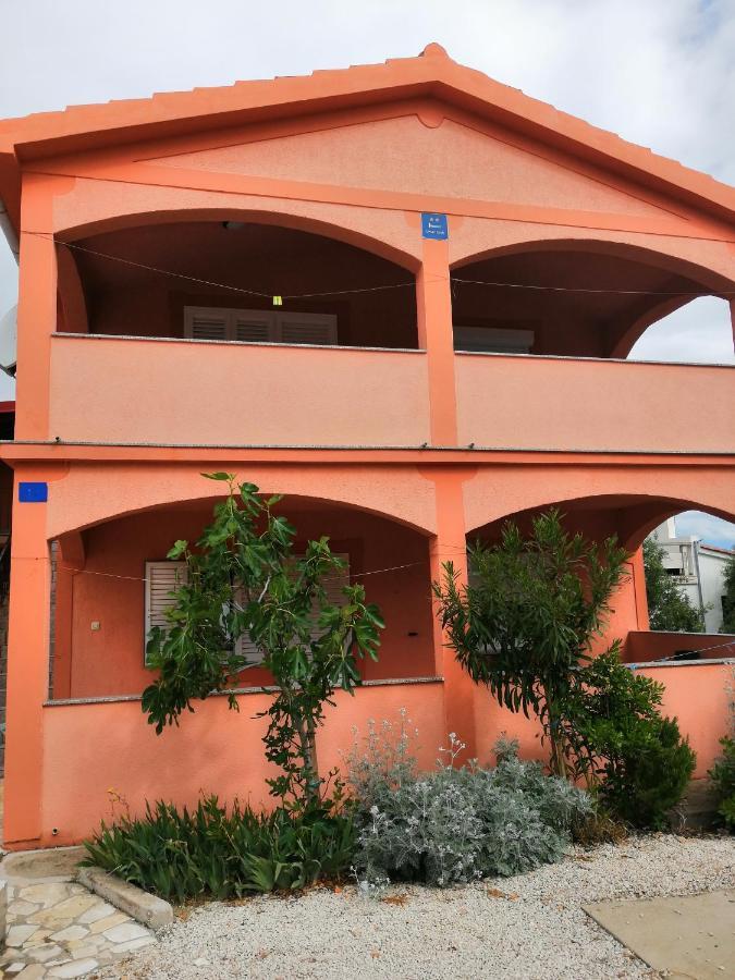 Apartmani Zdenka Vir Exterior foto